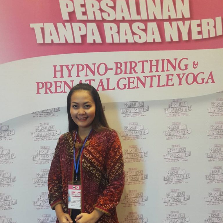 Seminar Hypnobirthing & Prenatal Gentle Yoga di Banjarmasin Seminar Hypnobirthing & Prenatal Gentle Yoga di Banjarmasin